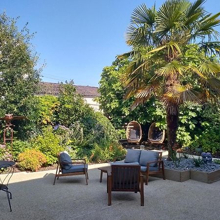 La Cour Des Ursulines Hotel Josselin Bagian luar foto